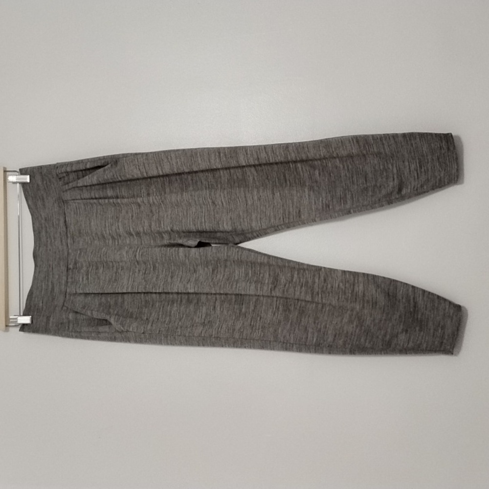 Vuori Lux At Ease Harem Pant